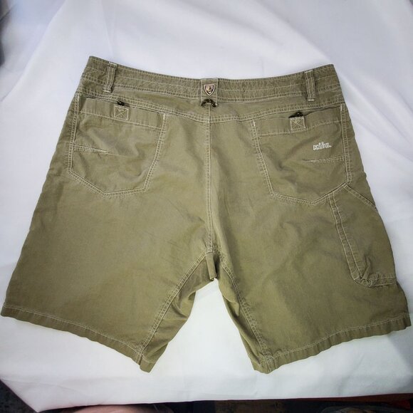 Kühl Mens Cargo Shorts Size 40 Khaki Outdoor Hiking Ripstop Utility Gorpcore - Picture 6 of 9